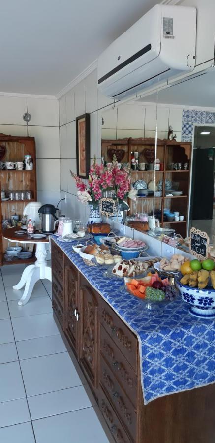 Pousada Cris Garden Bed&Breakfast Фос-ду-Іґуасу Екстер'єр фото